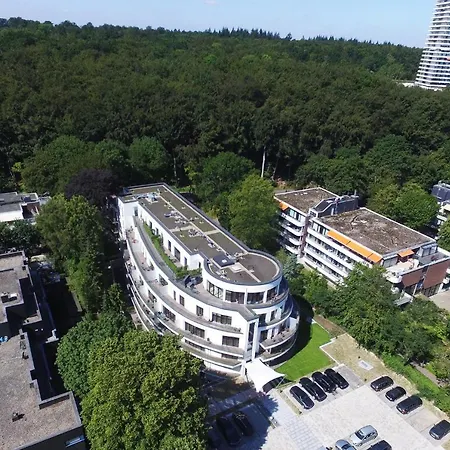 White Pearl 1.09 דירה טימנדורפר שטרנד